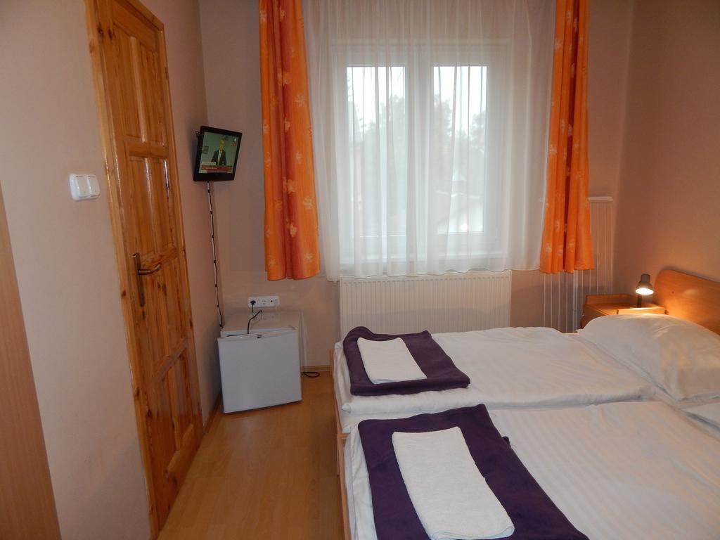 Hajdu Vendeghaz Hotel Hajduszoboszlo Room photo
