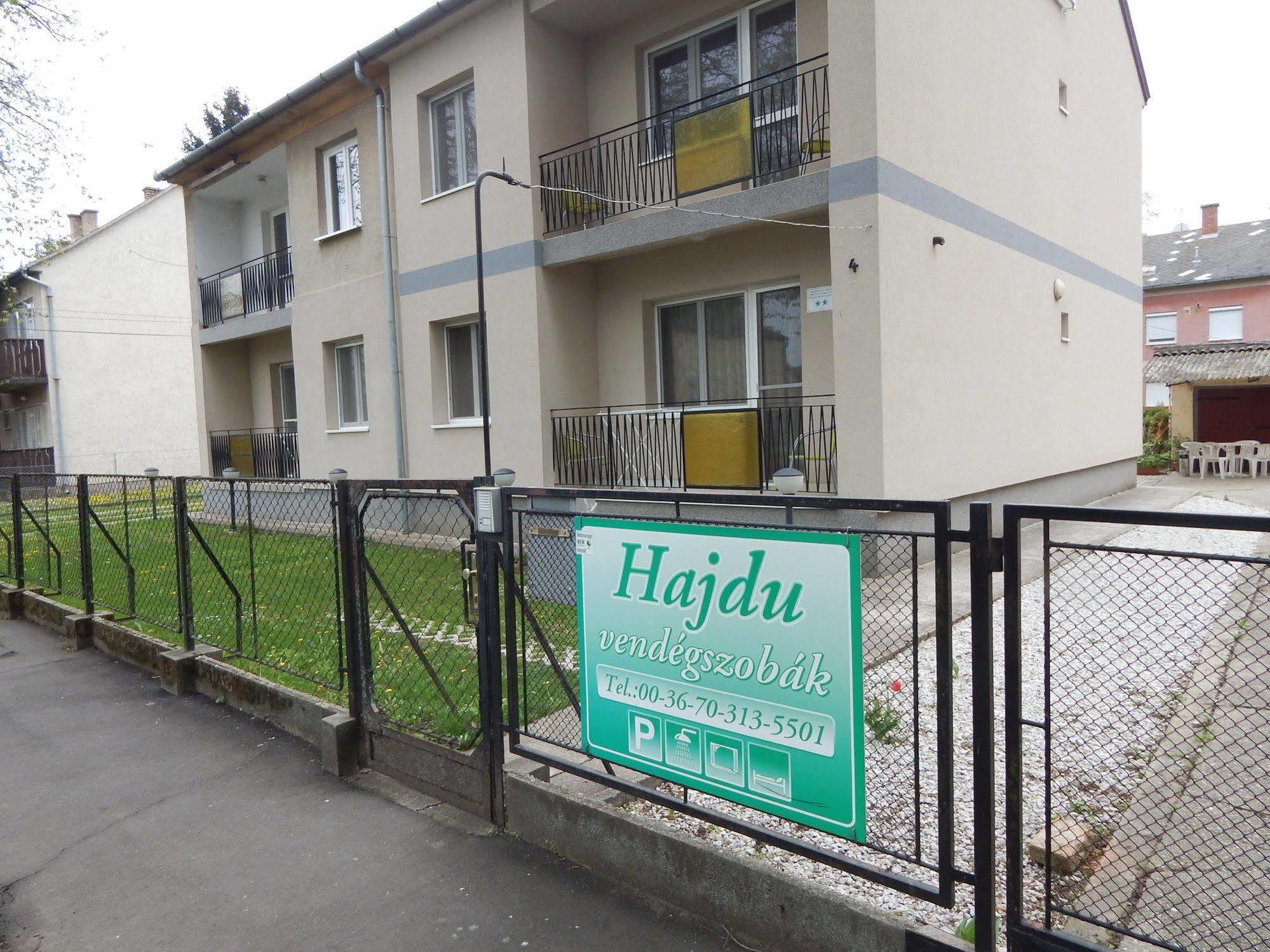 Hajdu Vendeghaz Hotel Hajduszoboszlo Exterior photo